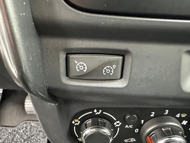 Dacia Duster 1.2 TCe 4x2 Laur�ate Airco, Cruise C, Navigatie, Leder Int
