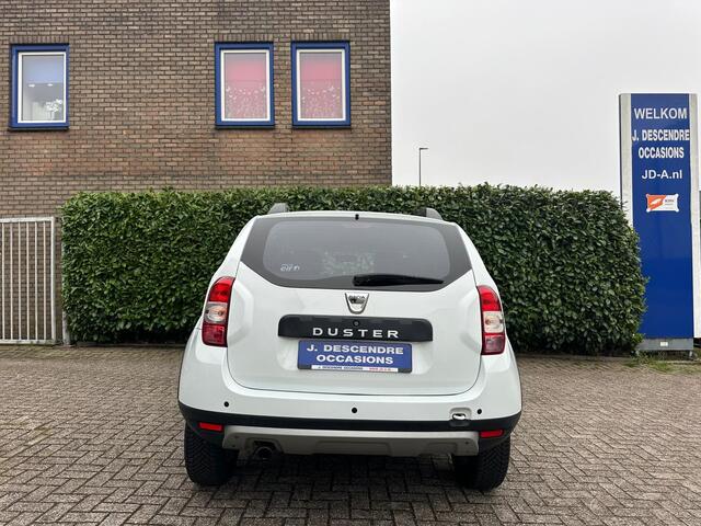 Dacia Duster 1.2 TCe 4x2 Laur�ate Airco, Cruise C, Navigatie, Leder Int
