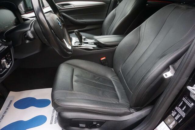 BMW 5-Serie 520 iA Touring Benzine Automaat-Navi-Pano-Garantie