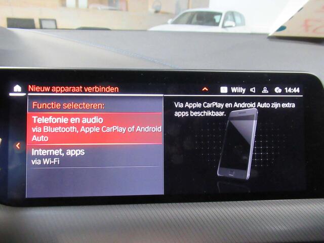 BMW 1-Serie 118 i A Elektr Kuipstoel Pano Navi Full LED Carplay HU