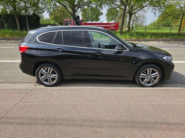 BMW X1 1.5iA sDrive18 FULL PACK M 1�EIG E STAAT