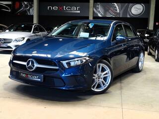 MERCEDES-BENZ A-KLASSE 180 d 7GTRONIC *FULL LED-NAVI-WIDESCREEN-PARKTRONIC*