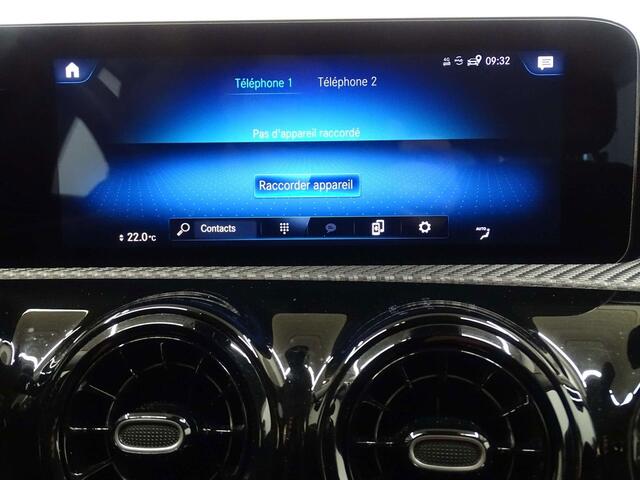 Mercedes-Benz A-Klasse 180 d 7GTRONIC FULL LED-NAVI-WIDESCREEN-PARKTRONIC