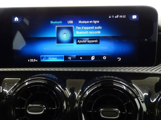 Mercedes-Benz A-Klasse 180 d 7GTRONIC FULL LED-NAVI-WIDESCREEN-PARKTRONIC