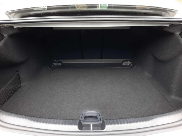 Mercedes-Benz C-Klasse 200 2.0d AMG Line 163Ch 9G-Tronic/ Garantie Mercedes