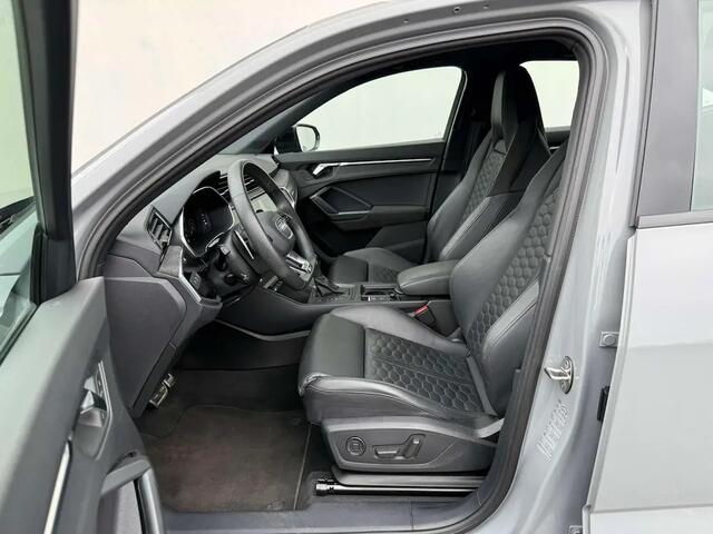 Audi Q3 RSQ3 2.5TFSI 400PK QUATTRO S TRONIC