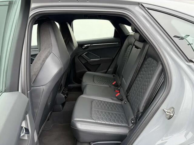 Audi Q3 RSQ3 2.5TFSI 400PK QUATTRO S TRONIC