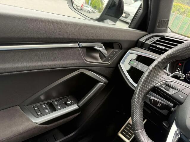 Audi Q3 RSQ3 2.5TFSI 400PK QUATTRO S TRONIC