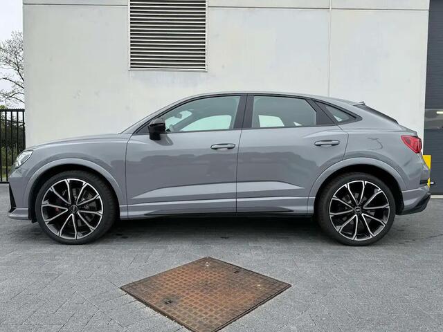 Audi Q3 RSQ3 2.5TFSI 400PK QUATTRO S TRONIC