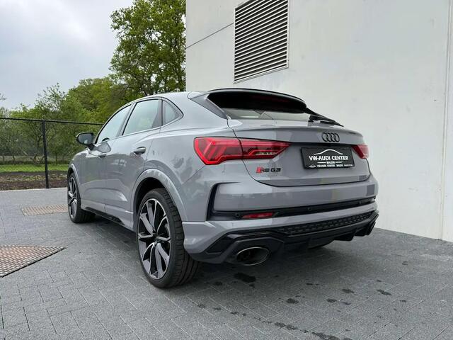 Audi Q3 RSQ3 2.5TFSI 400PK QUATTRO S TRONIC