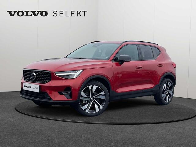 Volvo XC40 Ultimate, B4 Mild-Hybrid, Benzin, Dark