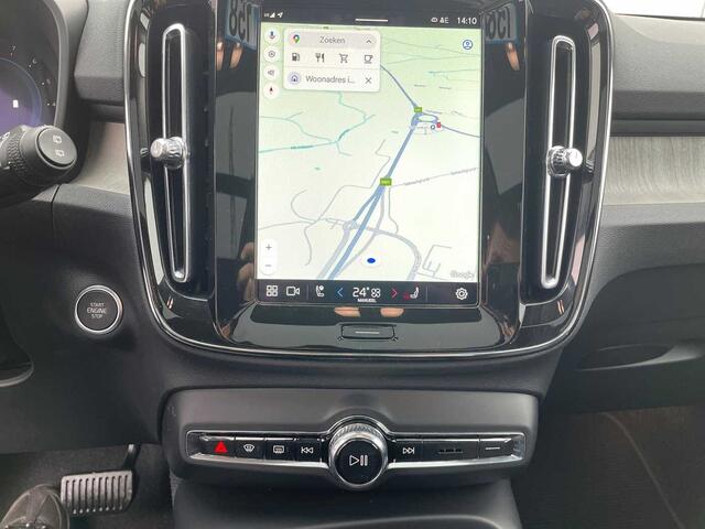 Volvo XC40 Ultimate, B4 Mild-Hybrid, Benzin, Dark