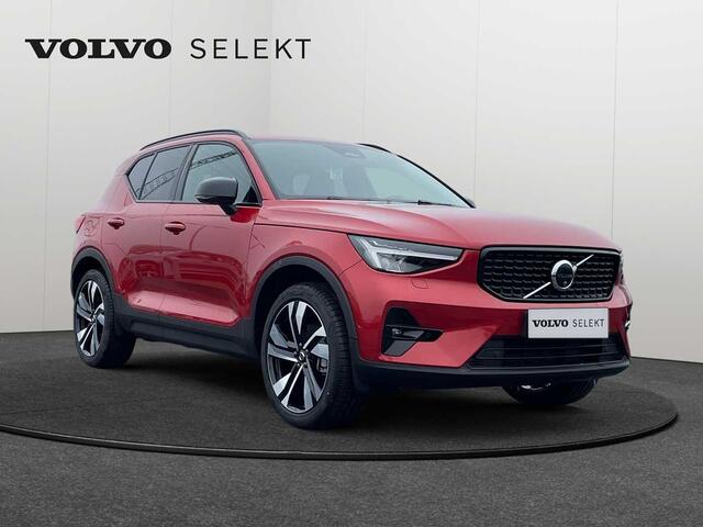 Volvo XC40 Ultimate, B4 Mild-Hybrid, Benzin, Dark