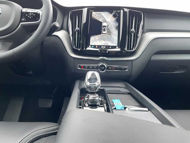 Volvo XC60 II XC60 Recharge Black Edition Plus, T6 AWD Plug-in Hybrid, Elektrisch/Benzin
