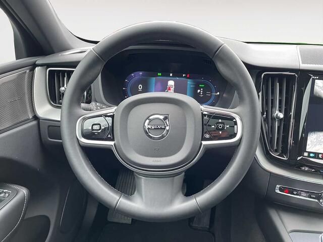 Volvo XC60 II XC60 Recharge Black Edition Plus, T6 AWD Plug-in Hybrid, Elektrisch/Benzin