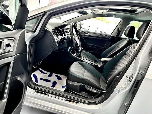 Volkswagen Golf 1.0 TSI 115cv IQ DRIVE - Comfortline 5P