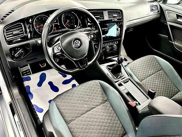 Volkswagen Golf 1.0 TSI 115cv IQ DRIVE - Comfortline 5P