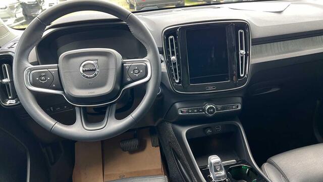 Volvo XC40 Recharge Inscription, T4 plug-in hybrid 3YEAR WARRANTY