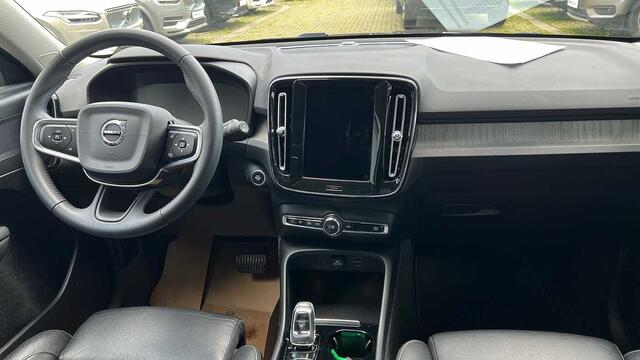 Volvo XC40 Recharge Inscription, T4 plug-in hybrid 3YEAR WARRANTY