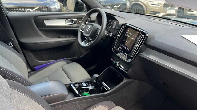 Volvo XC40 Recharge Plus Dark, T4 plug-in hybrid 3YEAR WARRANTY