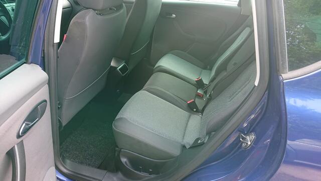 Seat Toledo 1600cc essence clim 4ve 141000km 2005 GARANTIE