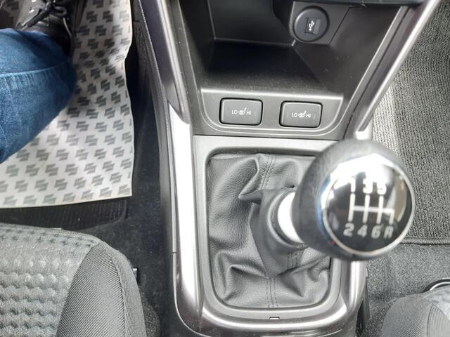 Suzuki S-Cross 1.4 Boosterjet Select Smart Hybrid AWD 4 x 4 trekgewicht 1500 kg  prijs 37.098