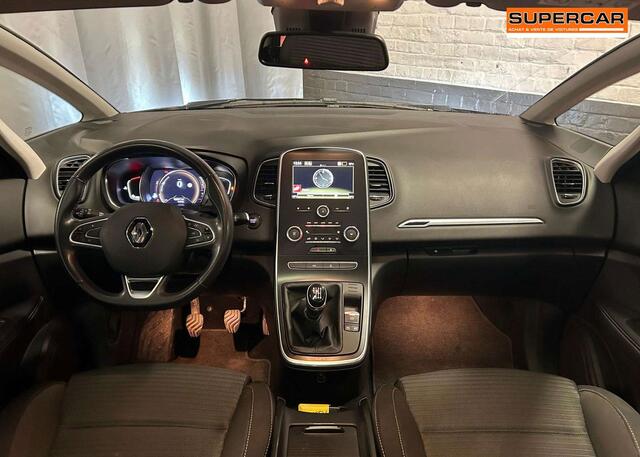Renault Grand SCENIC 1.33 TCe Toit PanoCarplayCapteur 282 � x 60