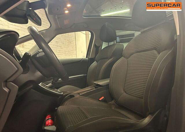 Renault Grand SCENIC 1.33 TCe Toit PanoCarplayCapteur 282 � x 60