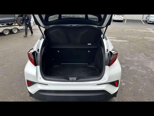 Toyota C-HR C-LUB Bi-Tone