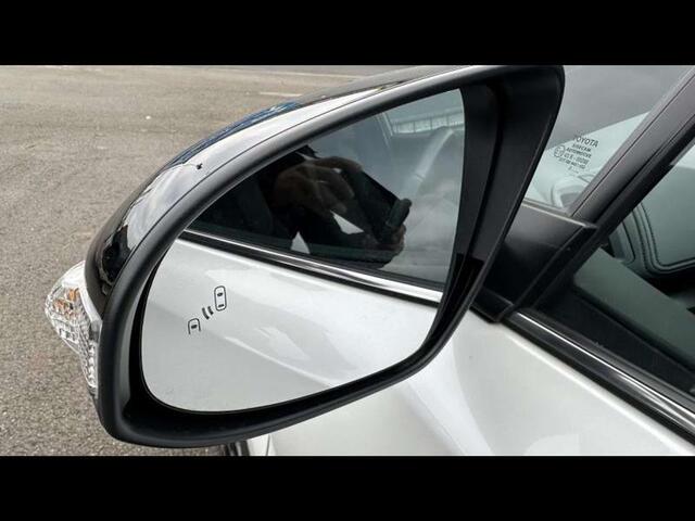 Toyota C-HR C-LUB Bi-Tone