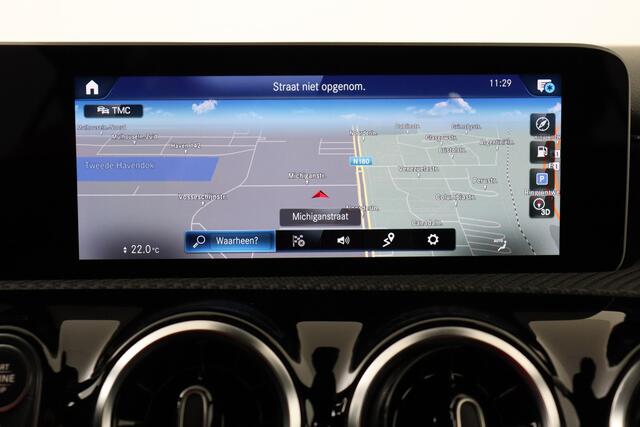 Mercedes-Benz CLA-Klasse 180 SHOOTING BRAKE DA SHOOTING BRAKE DA + GPS + CAMERA + PDC +  ALU 16
