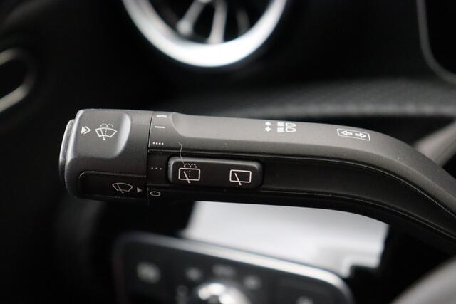 Mercedes-Benz CLA-Klasse 180 SHOOTING BRAKE DA SHOOTING BRAKE DA + GPS + CAMERA + PDC +  ALU 16