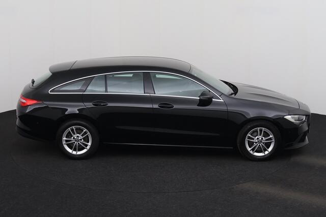 Mercedes-Benz CLA-Klasse 180 SHOOTING BRAKE DA SHOOTING BRAKE DA + GPS + CAMERA + PDC +  ALU 16