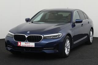 BMW 5-SERIE iA e iA + GPS + LEDER + CAMERA + PDC + CRUISE + ALU 17