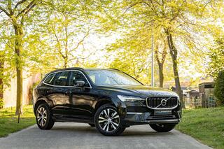 Volvo XC60 B4 Momentum PRO  Navi  CarPlay  Camera 