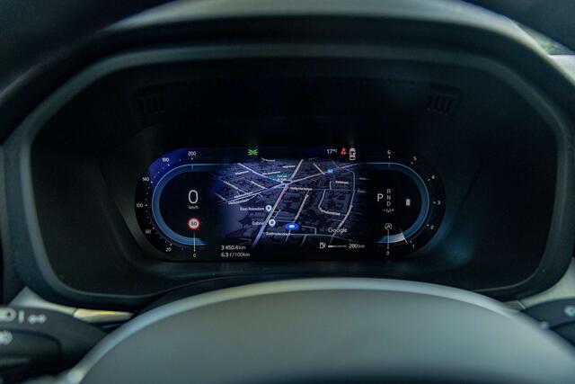 Volvo XC60 B4 Momentum PRO  Navi  CarPlay  Camera 