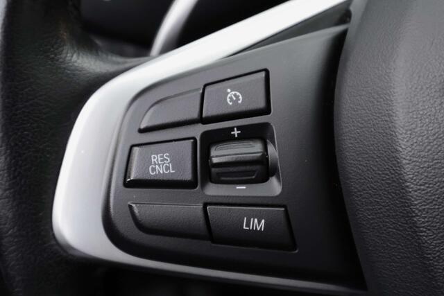 BMW X1 2.0 dAS sDrive18 Pano Navi CruiseC ParkS Garantie