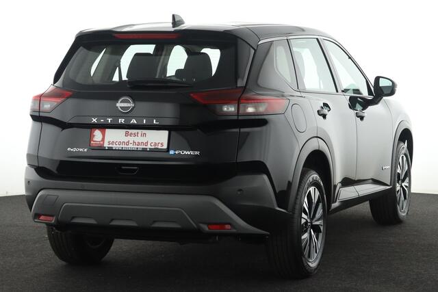 Nissan X-Trail ACENTA 1.5i E-POWER 4WD HEV ACENTA  1.5i E-POWER 4WD HEV + A/T + CARPLAY + CAMERA + PDC + CRUISE + ALU 18
