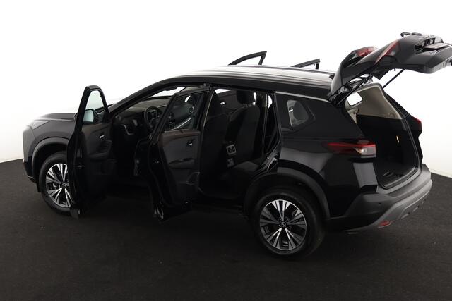 Nissan X-Trail ACENTA 1.5i E-POWER 4WD HEV ACENTA  1.5i E-POWER 4WD HEV + A/T + CARPLAY + CAMERA + PDC + CRUISE + ALU 18