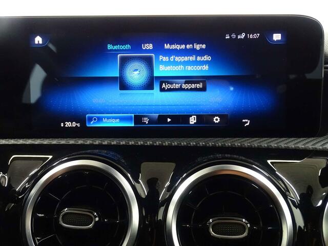Mercedes-Benz CLA-Klasse 180 d ShootingBrake 7GTRONIC FULL LED-CRUISE-NAVI