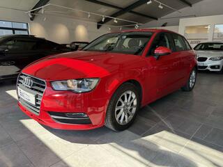 AUDI A3 1.8 Turbo//gps//1er proprio roule nikel