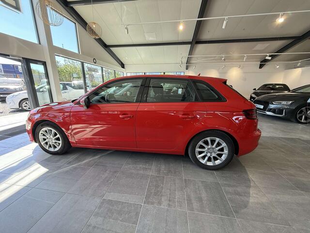 Audi A3 1.8 Turbo//gps//1er proprio roule nikel
