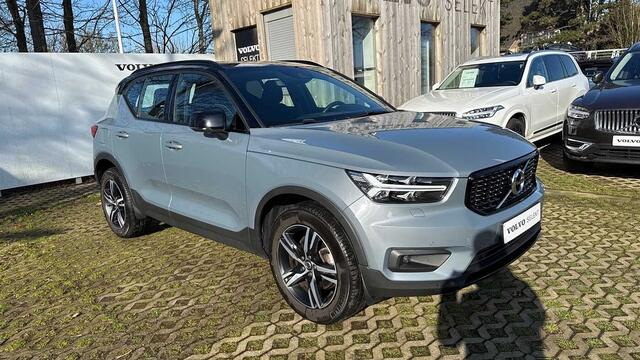 Volvo XC40 R-Design, B4 mildhybrid 3YEAR WARRANTY
