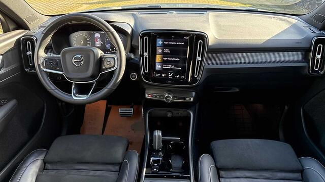 Volvo XC40 R-Design, B4 mildhybrid 3YEAR WARRANTY