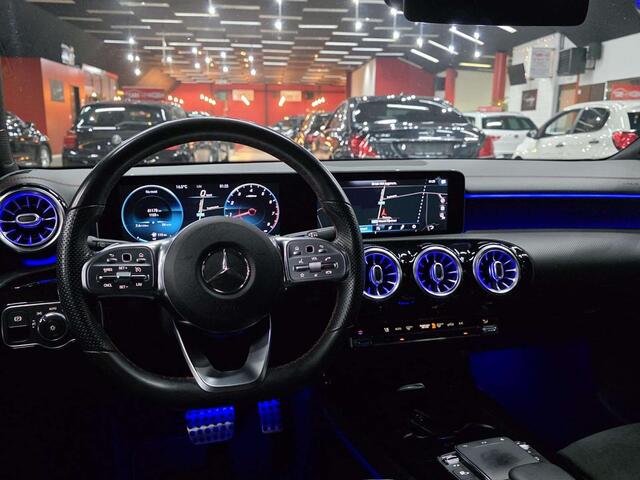 Mercedes-Benz CLA-Klasse 180 AMG-PACKBusiness SolutionAUTOMAATLEDERLED