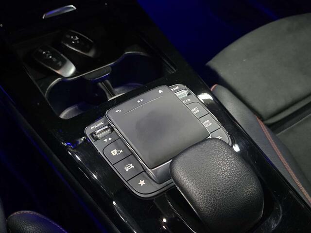 Mercedes-Benz CLA-Klasse 180 AMG-PACKBusiness SolutionAUTOMAATLEDERLED