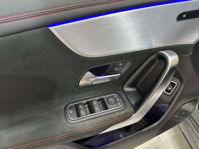 Mercedes-Benz CLA-Klasse 180 d///PACK AMG //GARNTIELED AMBIENTECAMERA