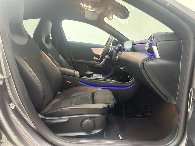 Mercedes-Benz CLA-Klasse 180 d///PACK AMG //GARNTIELED AMBIENTECAMERA