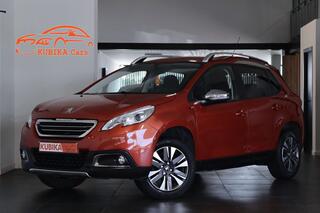 PEUGEOT 2008 1.2i PureTech Style Navi CruiseC Airco Garantie*