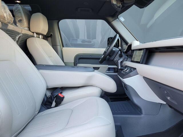 Land Rover Defender 90 3.0 D MHEV D300 SEJUMPSEATPANO DAKWINCHFULL